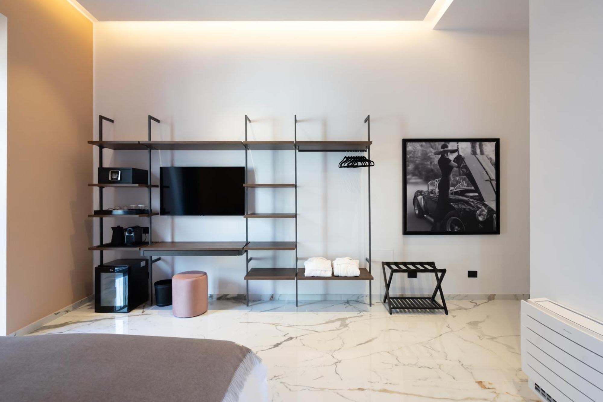 Insogno Suites Neapel Exteriör bild